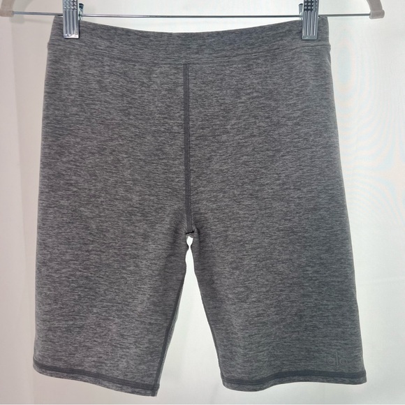 ALO YOGA Alosoft Flow high waist BIKER SHORTS - Picture 2 of 4